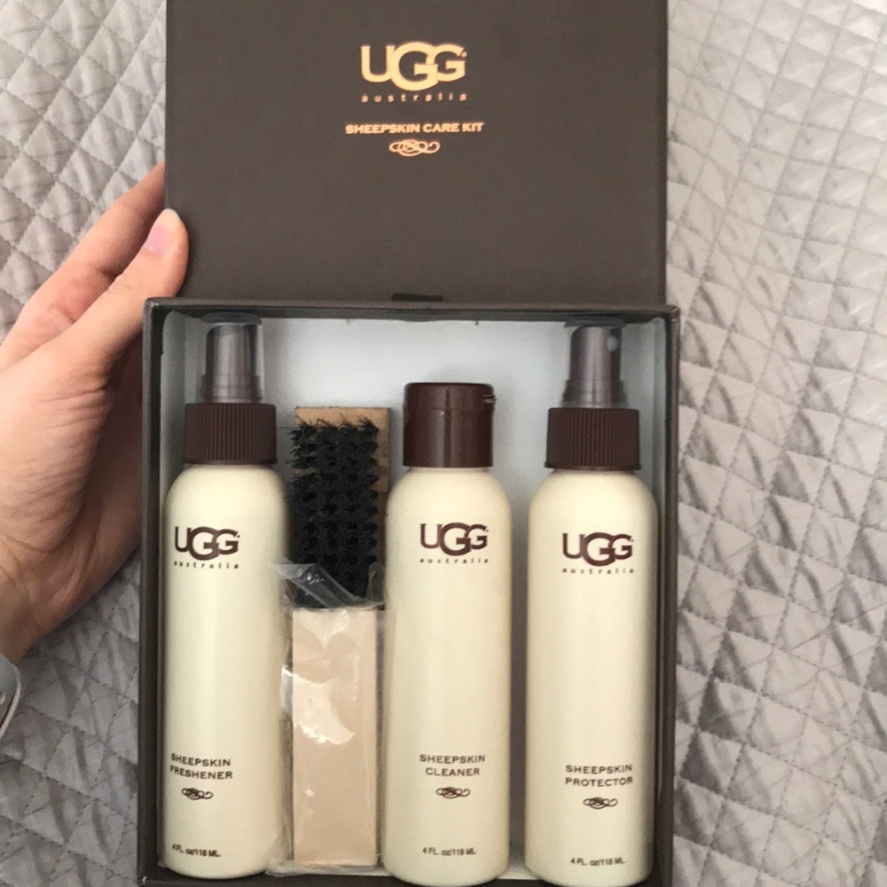 UGG SHEEPSKIN CARE KIT